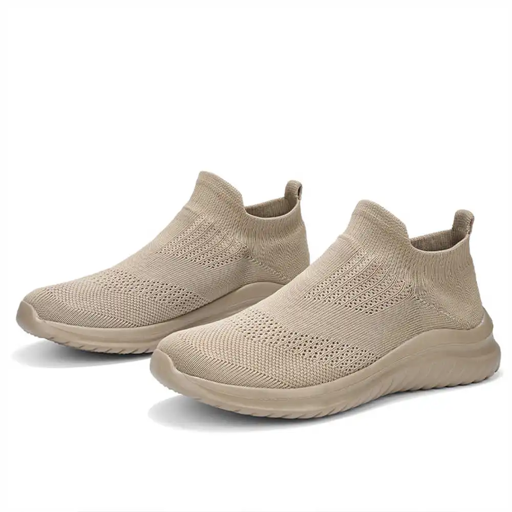 Beige Zachte Nieuwe Nieuwighei - Streetwear Brand In Vietnam recensie en prijs